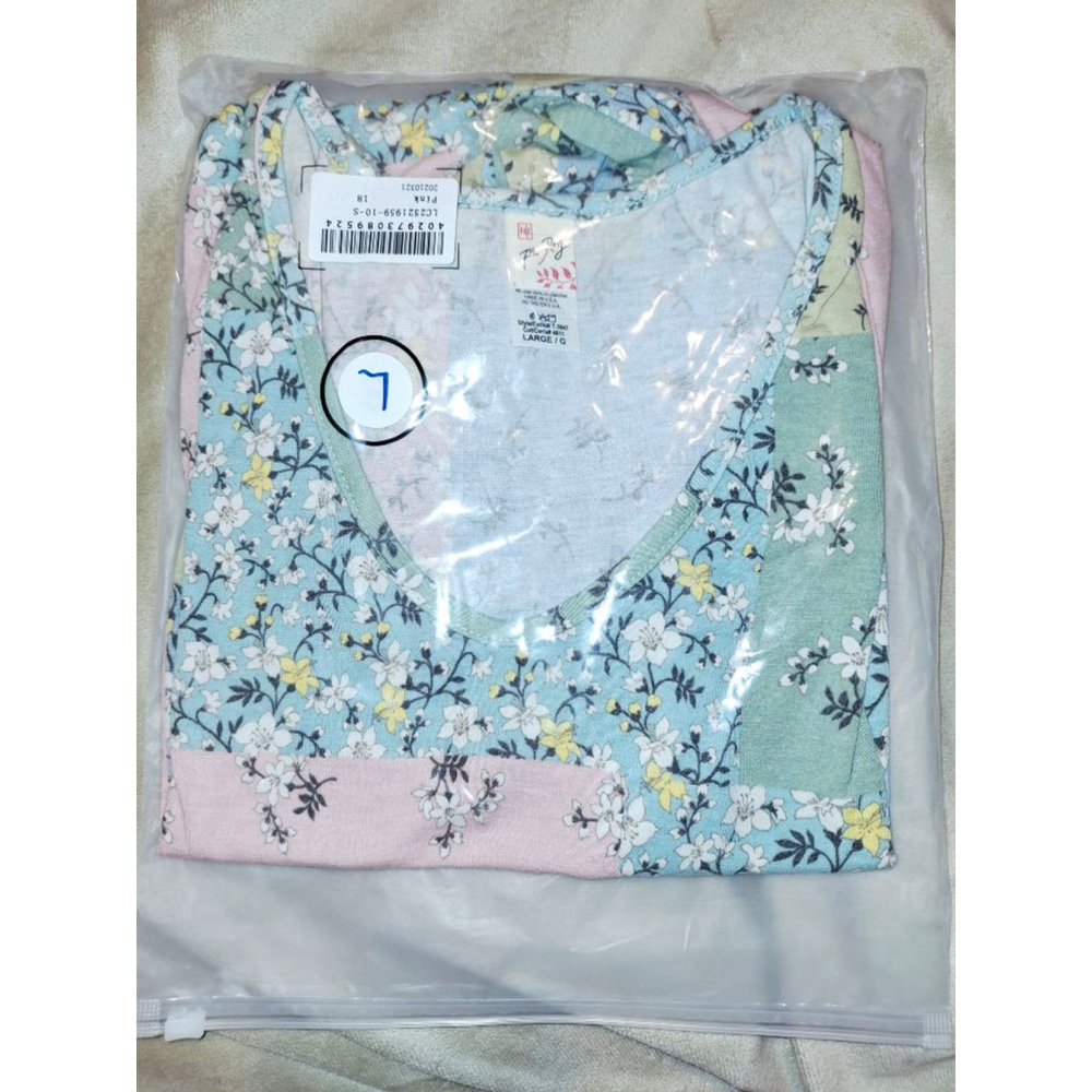Fifth Ray Short Sleeve Tee L Blue Pink Floral Patchwork boho Cottagecore - Picture 4 of 6